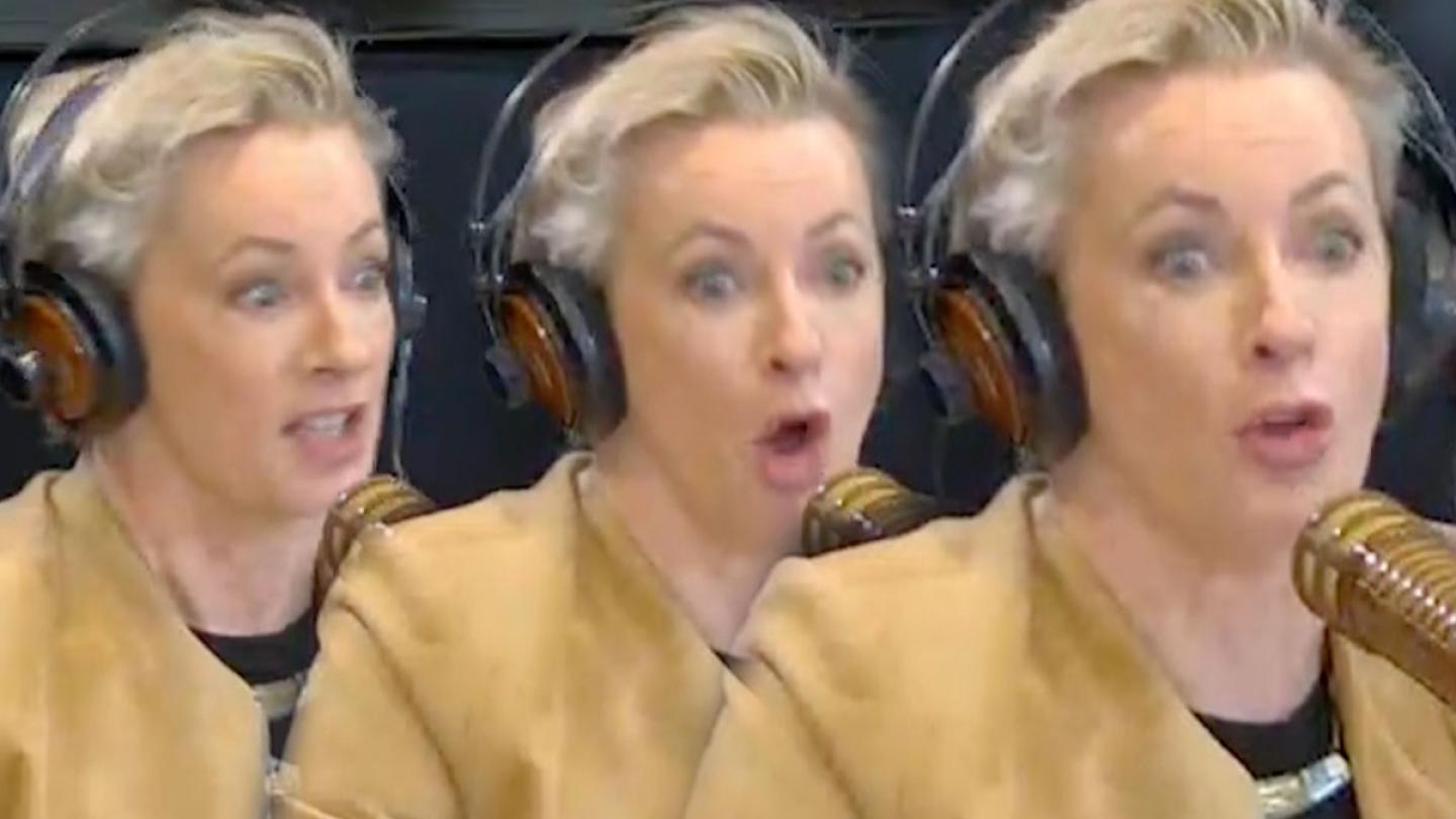 Amanda Keller In Hysterics After Receiving A Message From One Of Her Idols