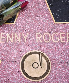 Jonesy & Amanda Pay Tribute To Kenny Rogers