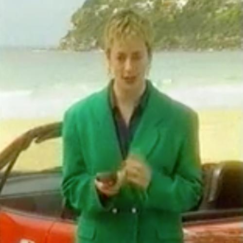 Do You Remember When Amanda Keller Starred In Nokia Instructional Videos?