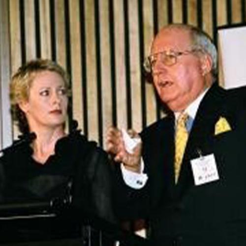 What Happened When Amanda Keller Sat Next To Alan Jones On A Plane?