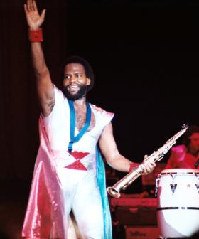 Earth, Wind & Fire Saxophonist Andrew Woolfolk Dies At 71
