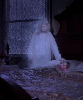 Australia's Ghost Whisperer Reveals That Some Ghosts Think They Are Still ALIVE!