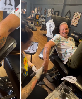 Blue Wiggle Anthony Field Gets A Tattoo To Celebrate His 'Hottest 100' Win!