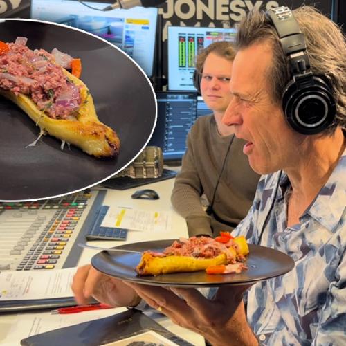 We Try The Internet's Favourite 'Stuffed Banana Boat' Recipe