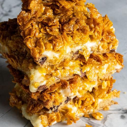 Messina Releases The Most Drool-Worthy Cookie Pie You'll Ever See!
