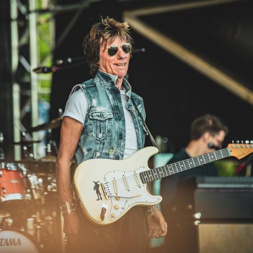 'Mastered Everything': Rock Guitar Icon, Jeff Beck, Dies At 78