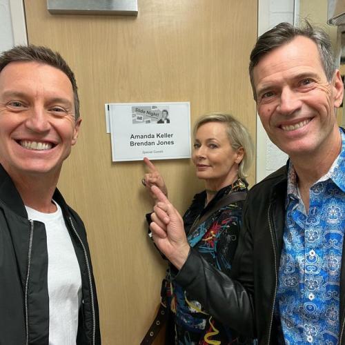 Jonesy & Amanda Performed At The Sydney Opera House For 'Slide Night'