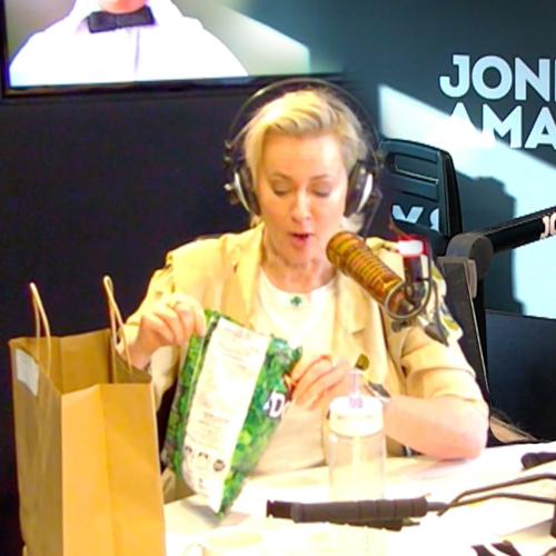 Jonesy & Amanda Try Doritos' New Coriander Flavoured Chips