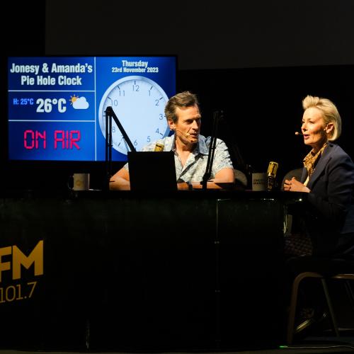 Jonesy & Amanda Hit The Stage For Their First Live Theatre Performance