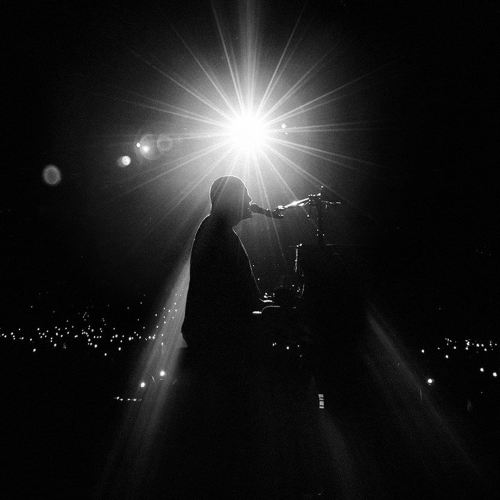 Billy Joel's Solo Work Re-Ignites After 17 Years With 'Turn the Lights Back On'